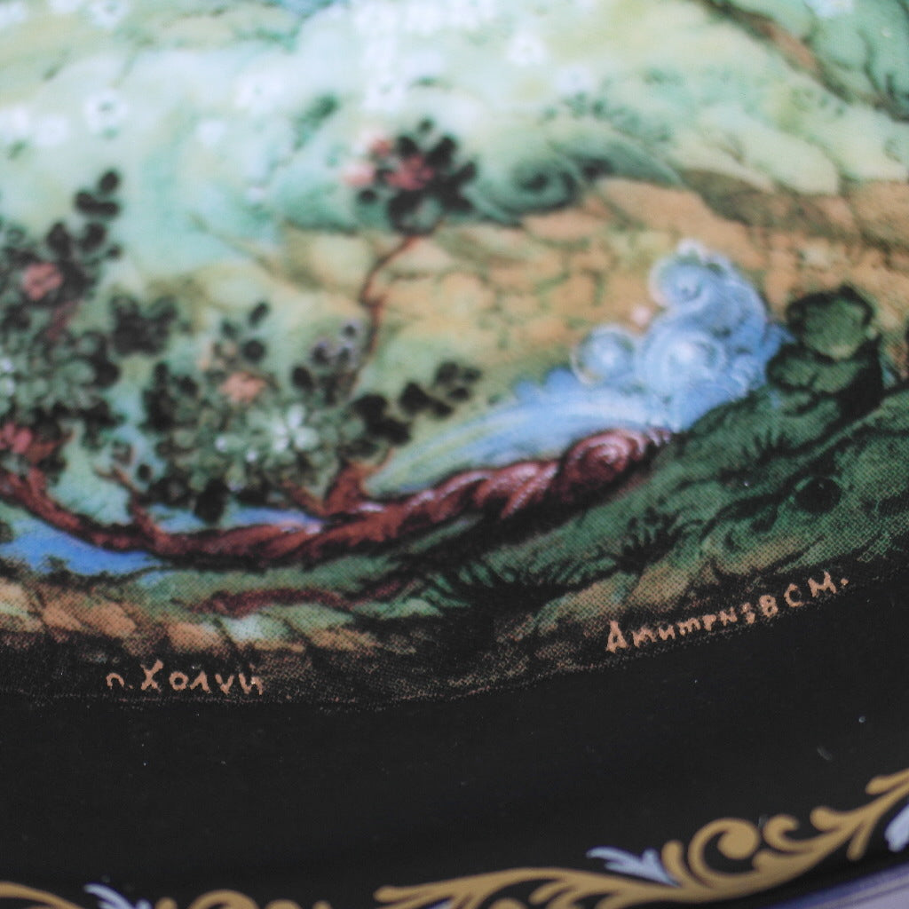 Love's Finale, Russian tales Porcelain Plate from Kholui Art Studio, Wall Decor