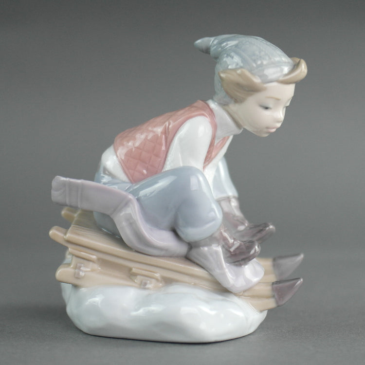 Lladro, Pass auf unten auf!, aus Daisa / Daisy Collection Porzellanfigur