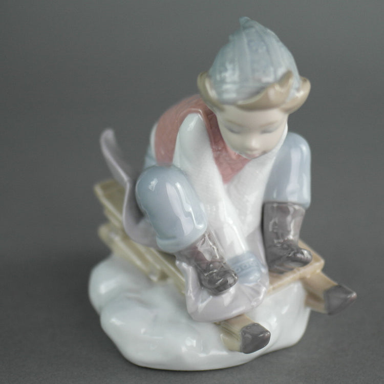 Lladro, Pass auf unten auf!, aus Daisa / Daisy Collection Porzellanfigur