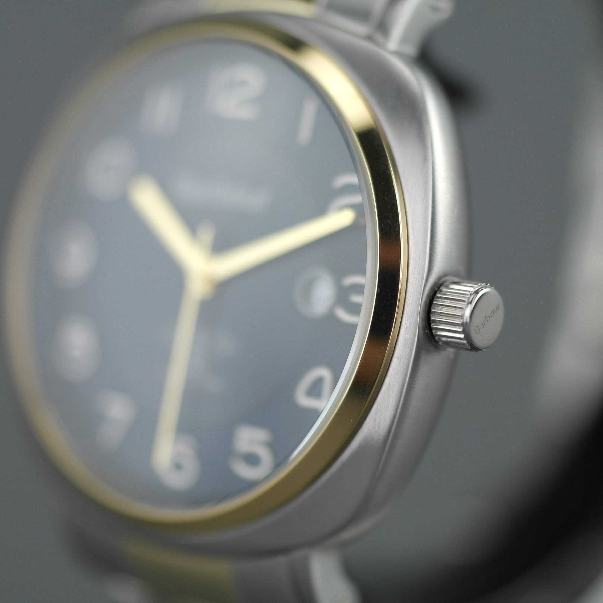 Barbour Beacon Drive Armbanduhr weiß blau mit Datum und Edelstahlarmband