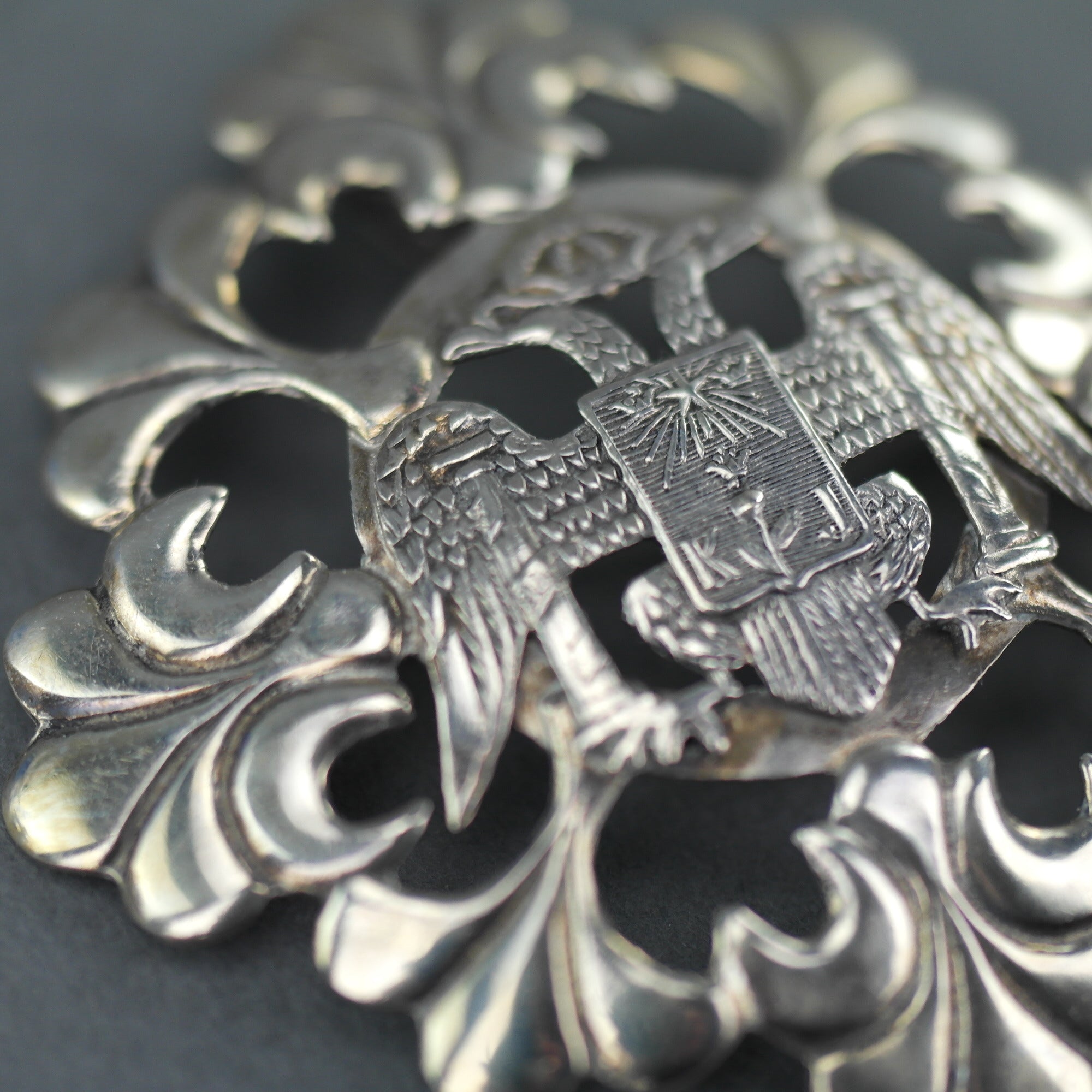 Antique Double Eagle pin Brooch with Coat of Arms of Lima, Peru - This is the true signal of the kings