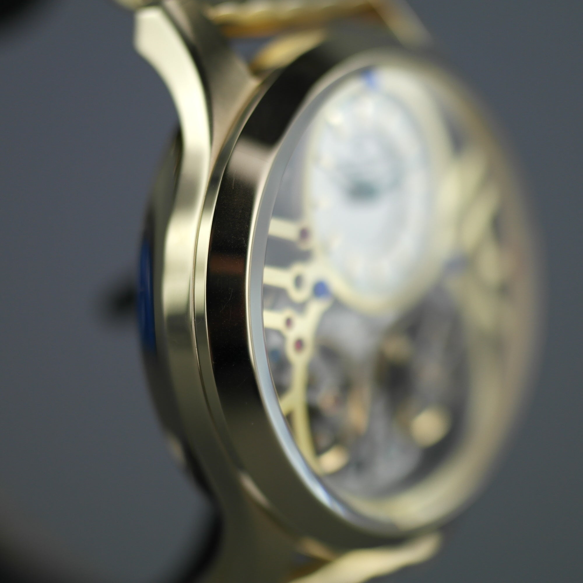 Constantin Weisz 40 Juwelen vergoldetes Herrenarmbanduhr mit automatischer Doppelunruh