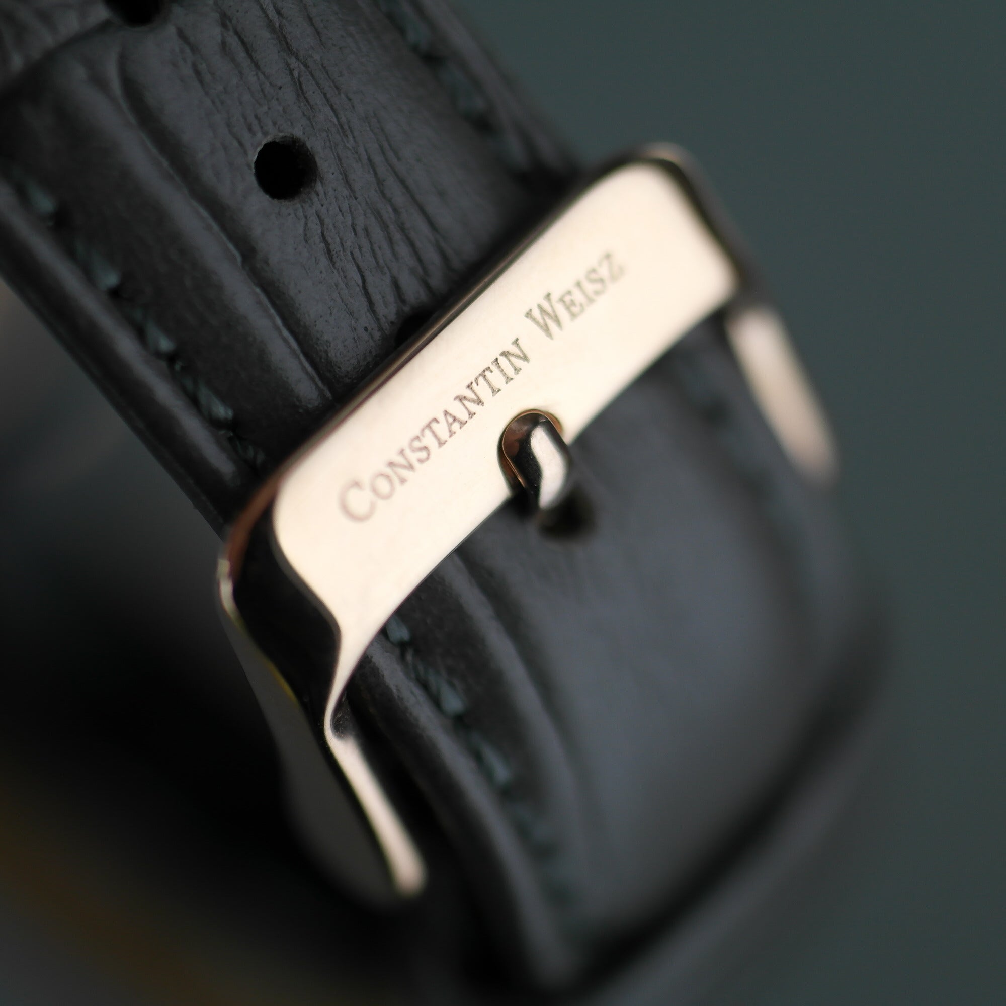 Constantin Weisz vergoldete Automatik-Armbanduhr mit 30 Steinen und grauem Armband