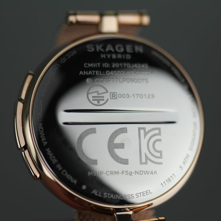 Skagen Hybrid Smartwatch - Reloj Signatur T-Bar de acero inoxidable chapado en oro rosa con correa milanesa