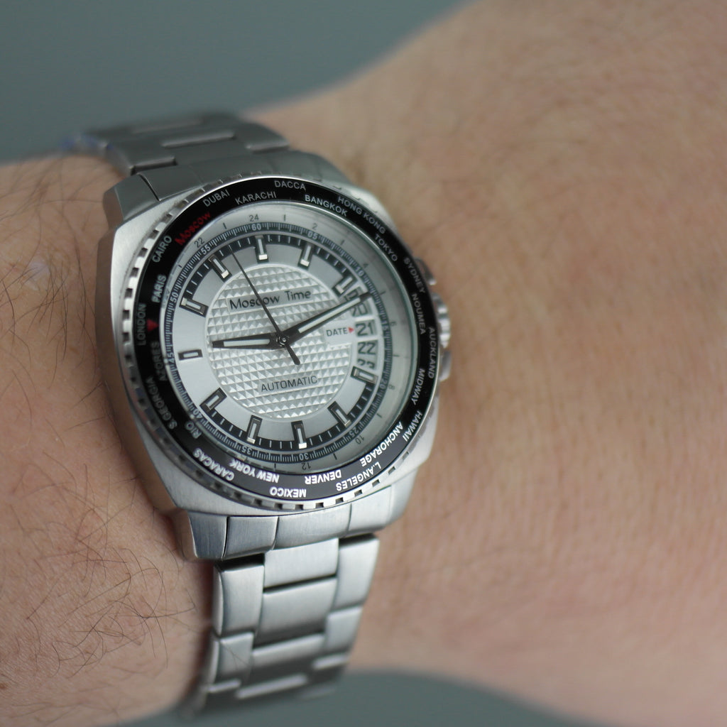 Moscow Time a world timer Gent's Automatic wrist watch with bracelet