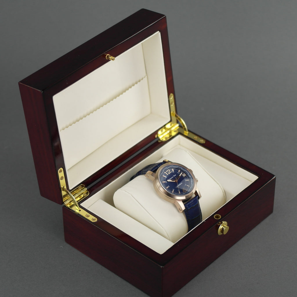 Hora de Moscú a World Timer Reloj de pulsera automático con esfera azul