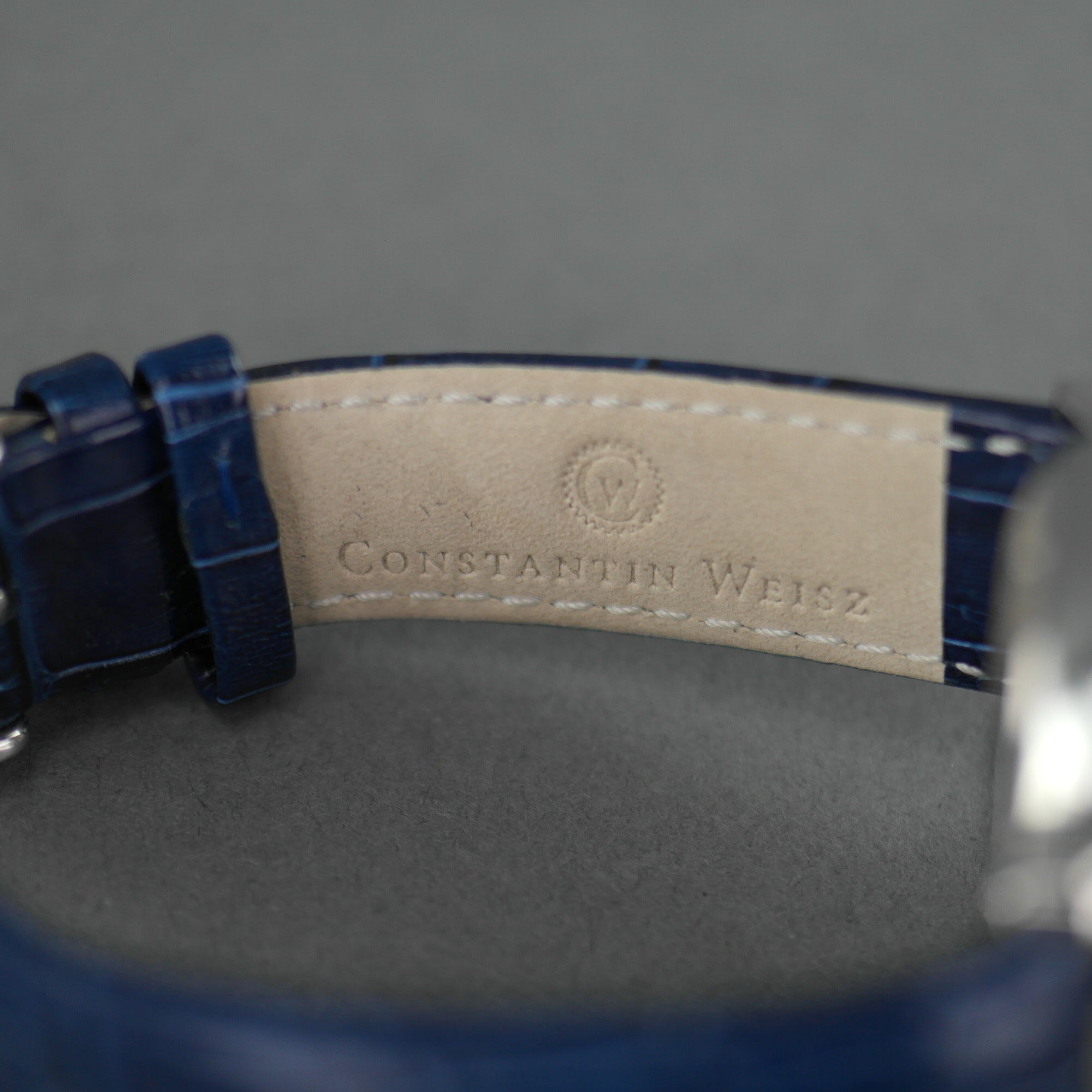 Constantin Weisz Skeleton Automatik-Armbanduhr mit blauem Lederarmband