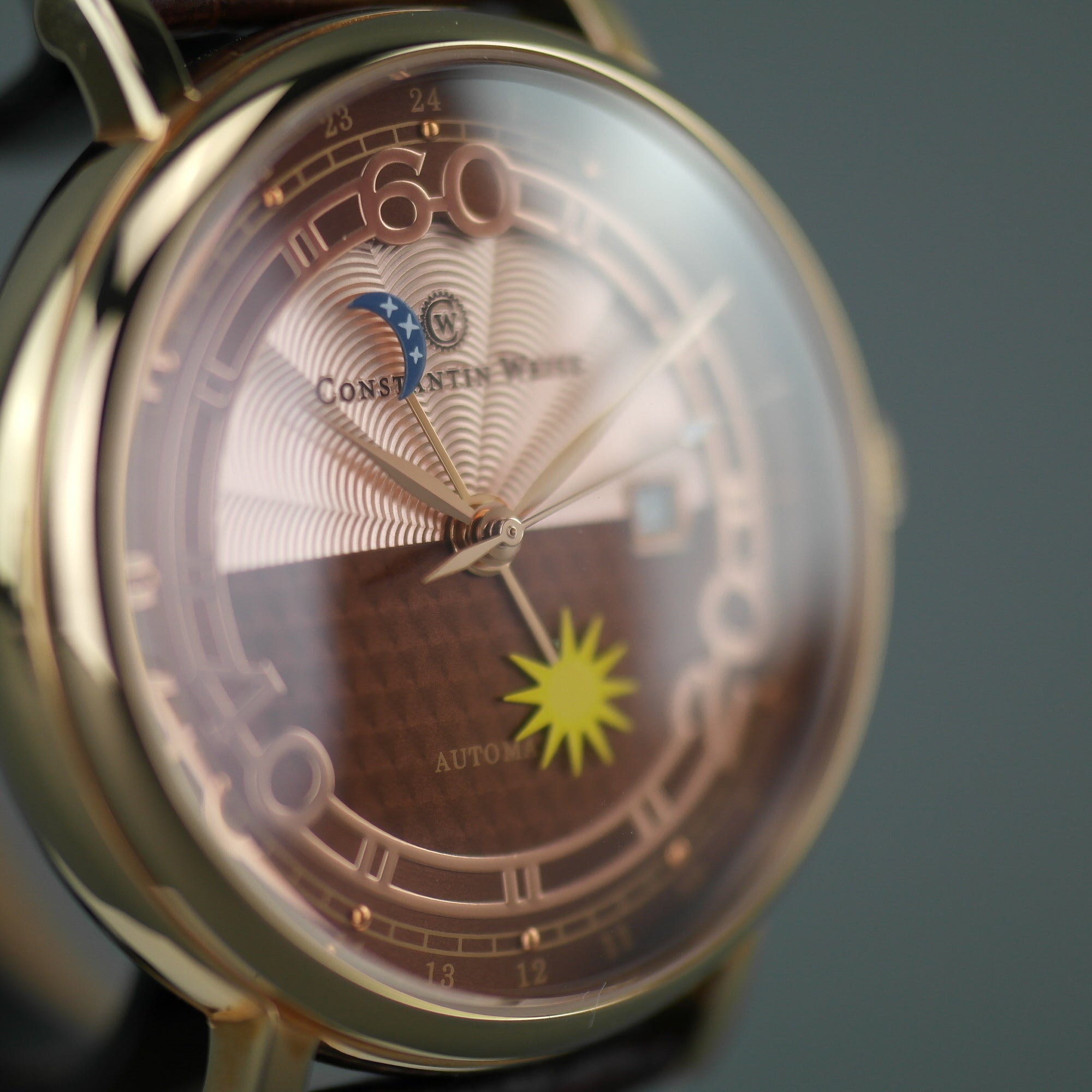Constantin Weisz Vergoldete automatische 21-Juwelen-Armbanduhr mit Lederarmband Sun Moon