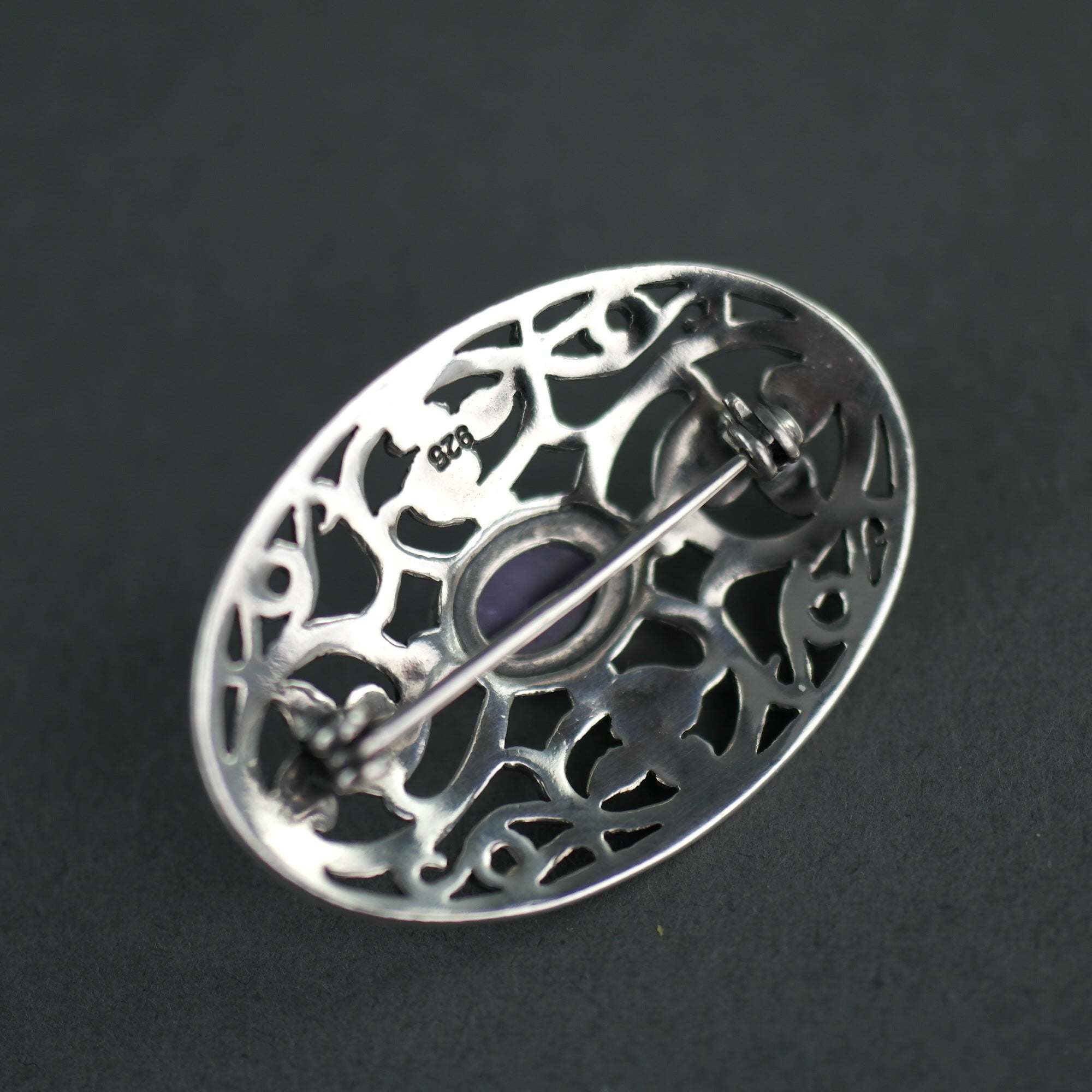 Vintage sterling silver pin brooch with amethyst cabochon
