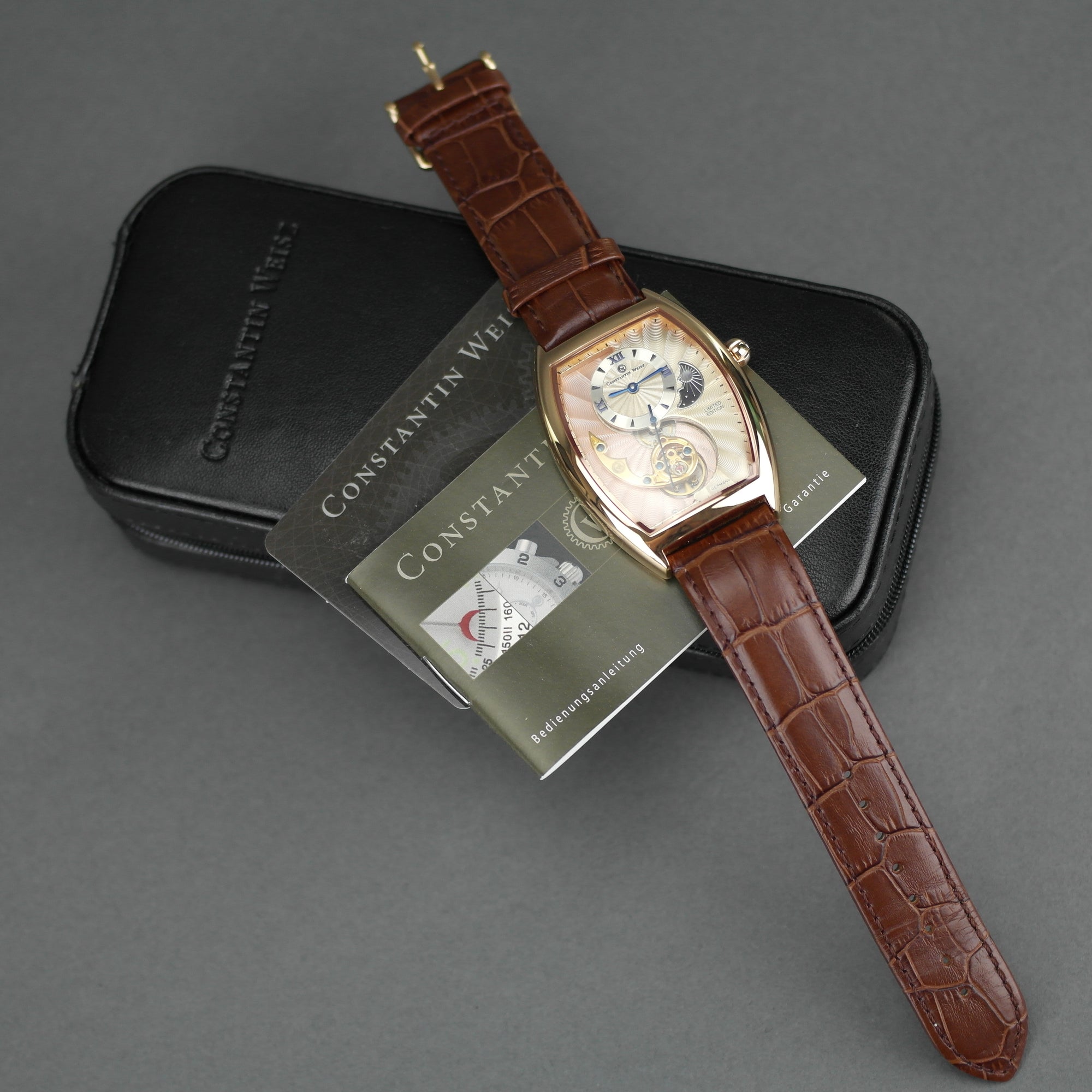 Constantin Weisz Limited Edition automatische vergoldete Armbanduhr mit Lederarmband 