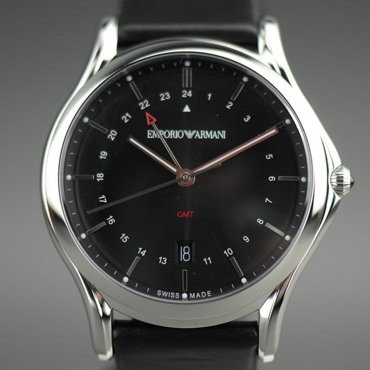 Emporio Armani clásico GMT Reloj de pulsera de cuarzo suizo para hombre de cuero negro