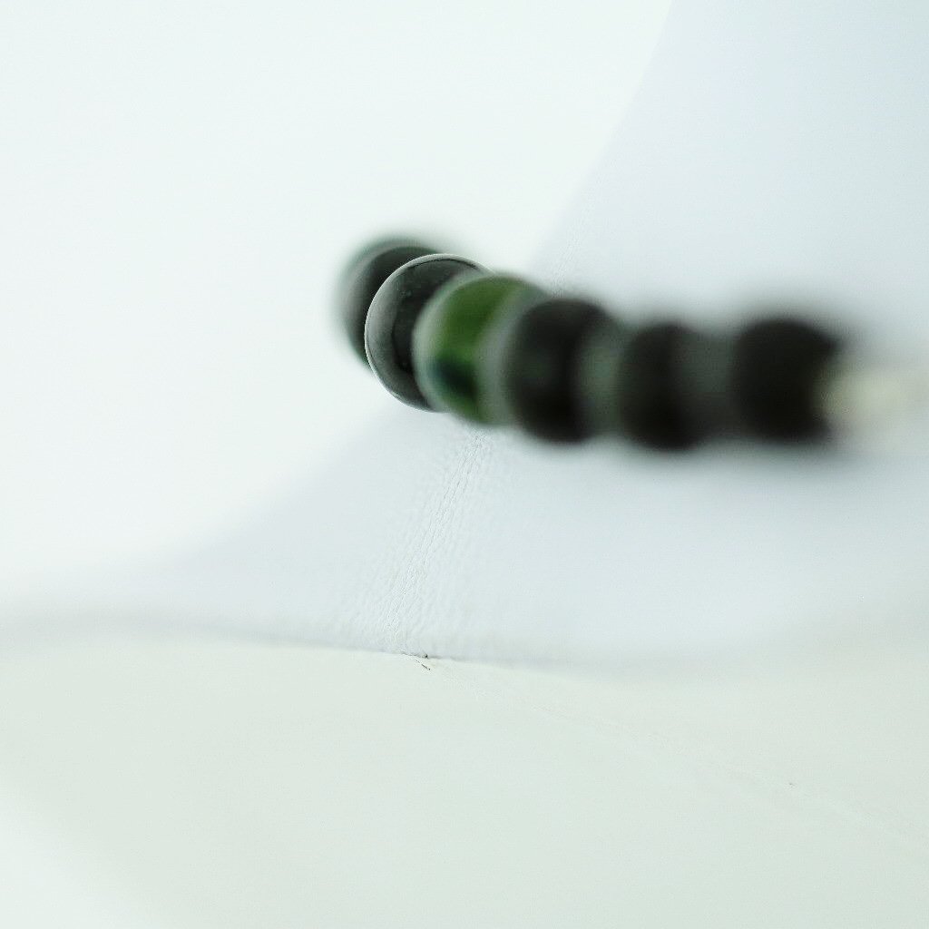 Antike Halskette aus Jade-Nephrit-Perlen mit Sterling-Verschluss
