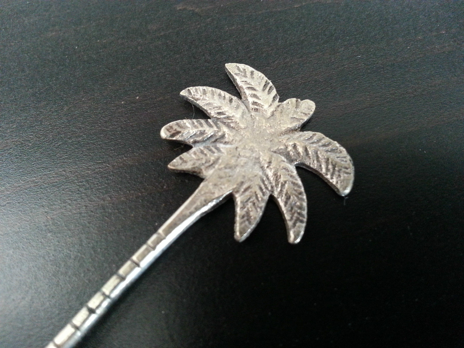 Vintage 1943 solid silver coin spoon 20 thC 8 ANNAS RUPEE INDIA