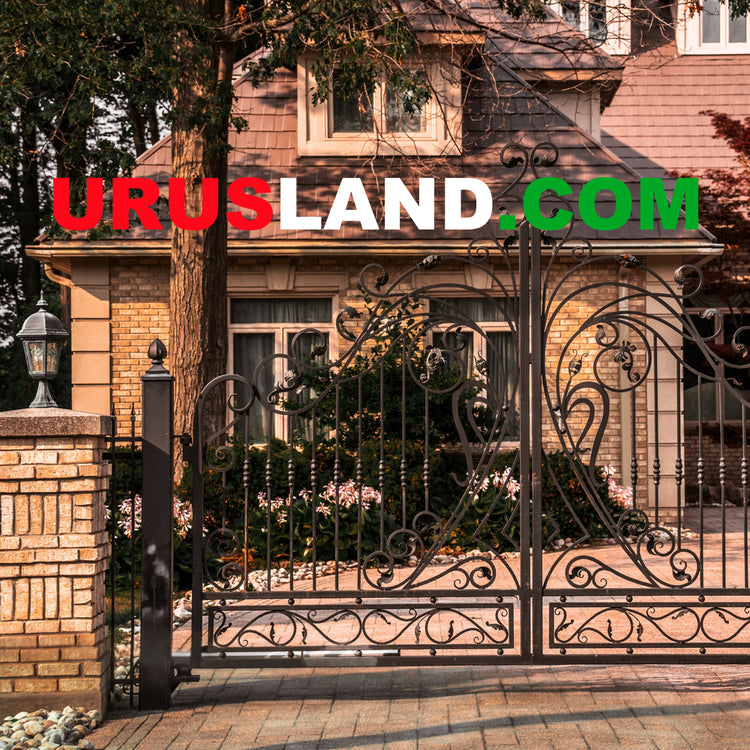 URUSLAND.COM – Luxusdomain zum Verkauf, ideal für Immobiliengeschäfte